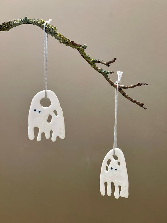 Halloween ghosts